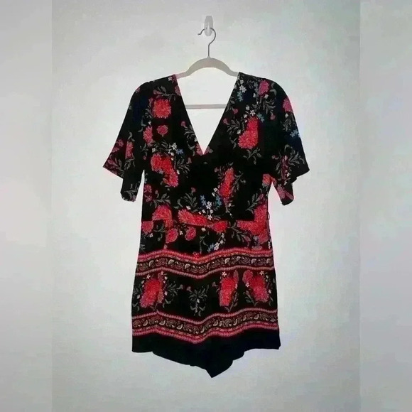 Large Floral Romper Summer Black Red Rose, Mi Ami - Picture 1 of 3